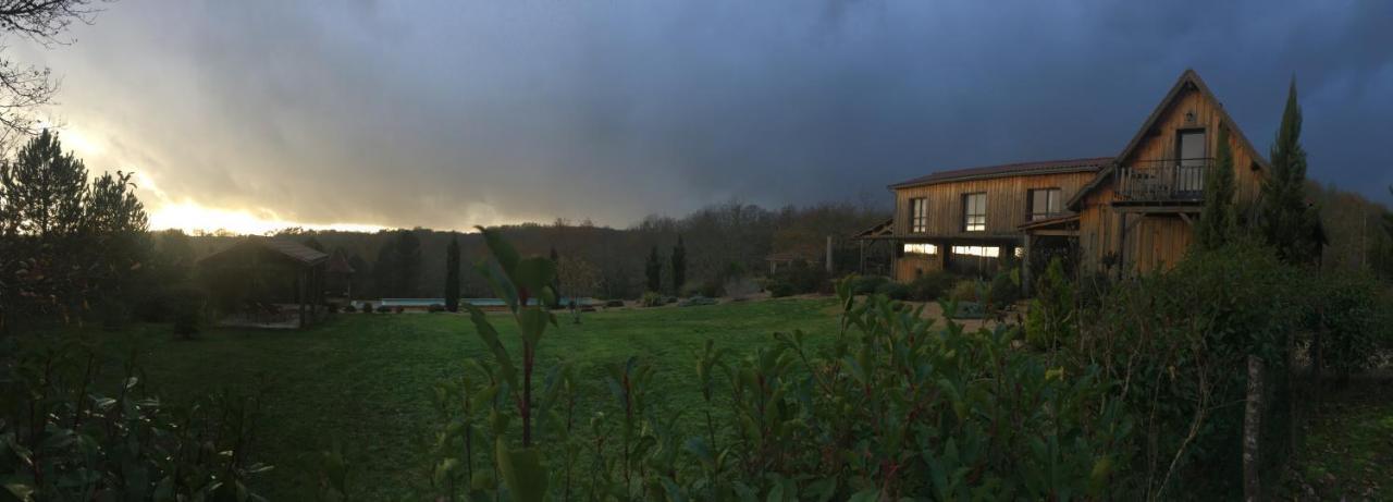 Le Lion D'Or En Perigord Bed & Breakfast Mauzac-et-Grand-Castang Bagian luar foto