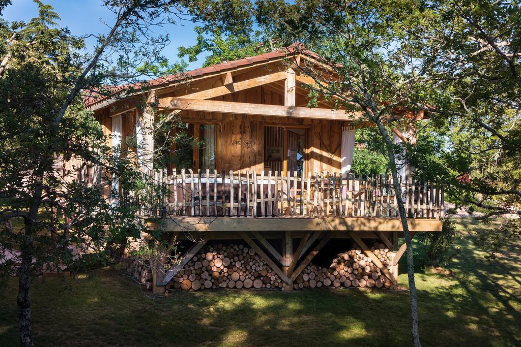 Le Lion D'Or En Perigord Bed & Breakfast Mauzac-et-Grand-Castang Bagian luar foto
